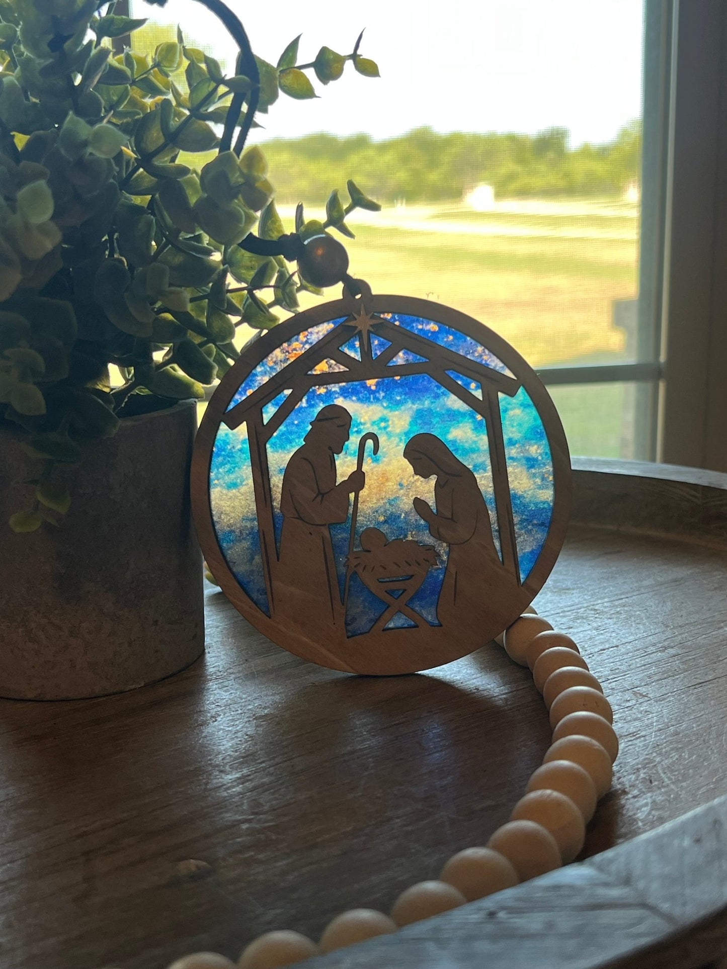 Nativity Ornament and Suncatcher SVG – 4.5" & 8" Holy Family Laser Cut File (Digital Download)